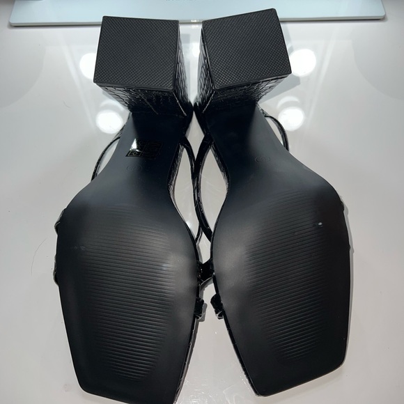 ASOS strappy heels - Picture 4 of 4